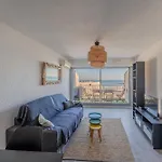Apartment Vue Et Parking
